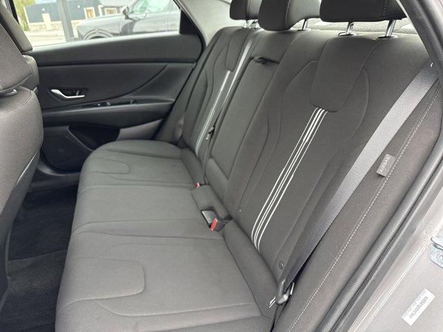 2025 Hyundai ELANTRA SEL Convenience IVT