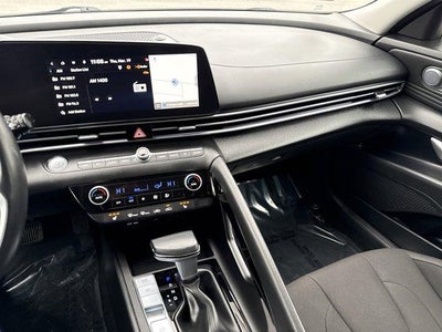 2025 Hyundai ELANTRA SEL Convenience IVT