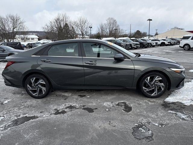 2025 Hyundai ELANTRA SEL Convenience IVT