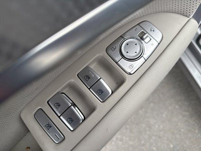 2023 Genesis G70 2.0T AWD