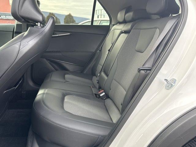 2024 Kia Niro Plug-In Hybrid EX FWD