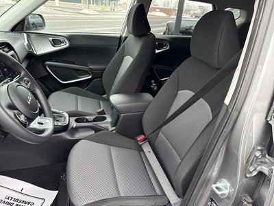 2025 Kia Soul LX FWD