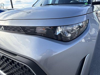 2024 Kia Soul LX IVT