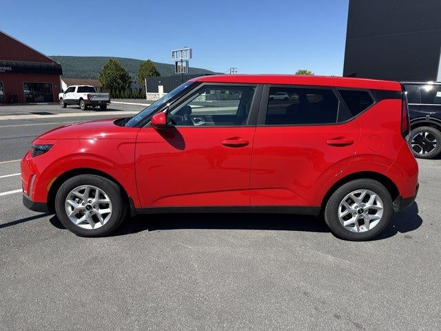 2025 Kia Soul LX FWD