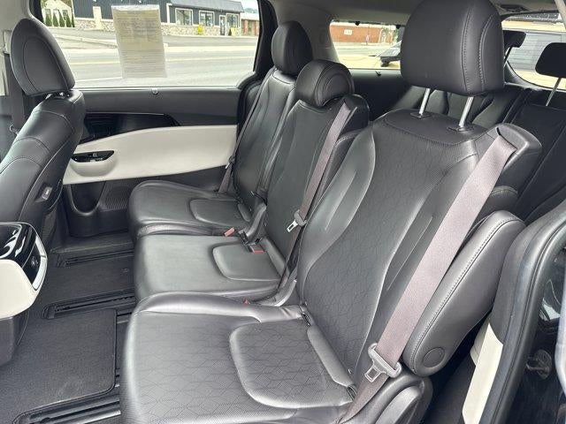 2022 Kia Carnival EX FWD