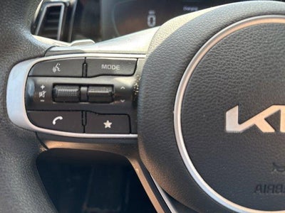 2023 Kia Sportage Hybrid LX AWD