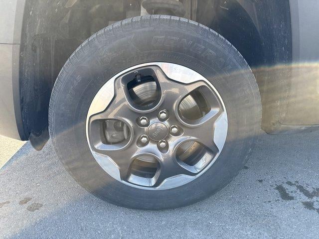 2016 Jeep Renegade 4WD 4dr Latitude