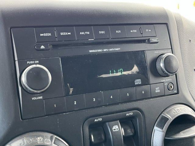 2013 Jeep Wrangler 4WD 2dr Sport