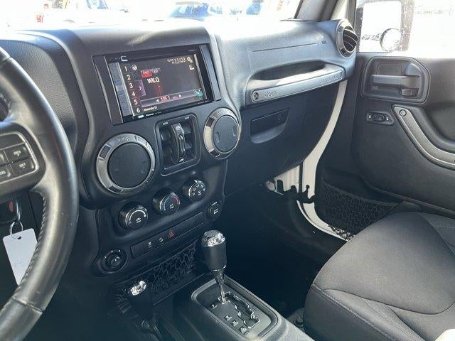 2015 Jeep Wrangler Unlimited 4WD 4dr Sport