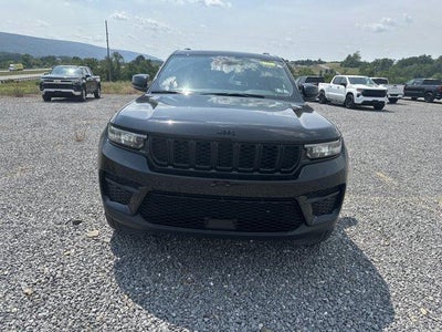 2025 Jeep Grand Cherokee Altitude X 4x4