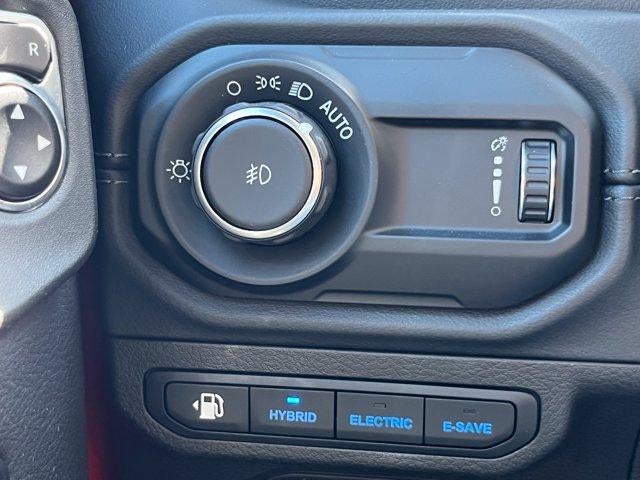 2024 Jeep Wrangler 4xe Sahara 4x4