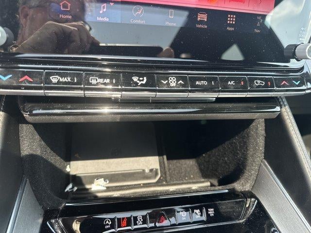 2024 Jeep Wagoneer Series II Carbide 4x4