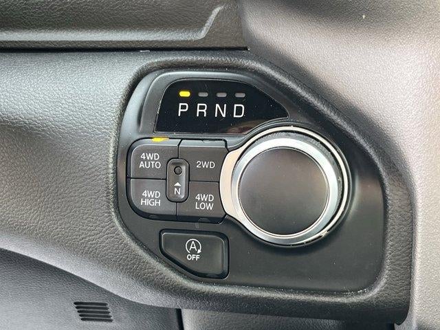 2022 RAM 1500 Big Horn 4x4 Quad Cab 6'4" Box