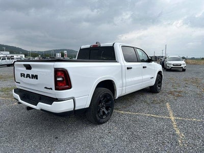 2025 RAM 1500 Big Horn 4x4 Crew Cab 5'7" Box