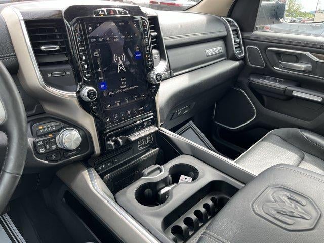 2019 RAM 1500 Laramie 4x4 Crew Cab 6'4" Box