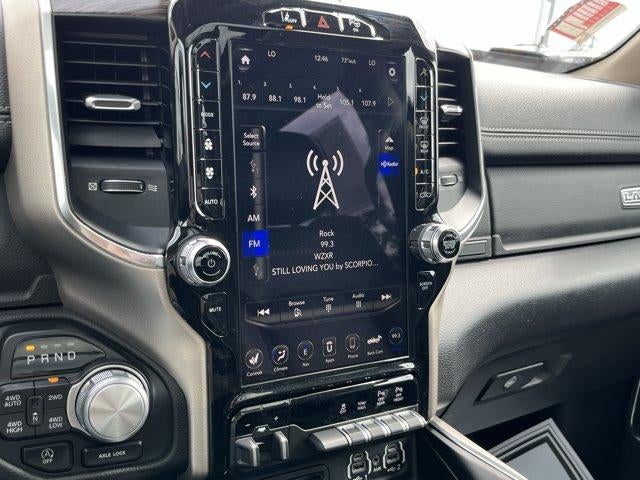 2019 RAM 1500 Laramie 4x4 Crew Cab 6'4" Box
