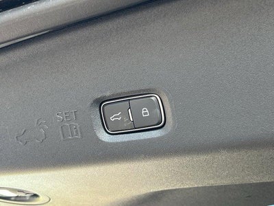 2025 Ford Expedition Active 4x4