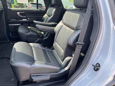 2025 Ford Expedition Platinum 4x4