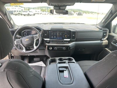 2023 Chevrolet Silverado 1500 Crew Cab Short Box 4-Wheel Drive LT 2FL