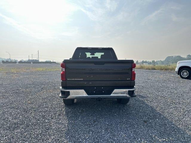 2023 Chevrolet Silverado 1500 Crew Cab Short Box 4-Wheel Drive LT 2FL