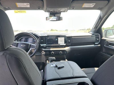 2024 Chevrolet Silverado 1500 Crew Cab Short Box 4-Wheel Drive RST