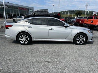 2020 Nissan Altima 2.5 S Sedan