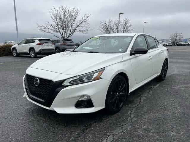 2022 Nissan Altima 2.5 SR Sedan