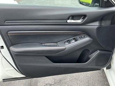 2019 Nissan Altima 2.5 SR Sedan