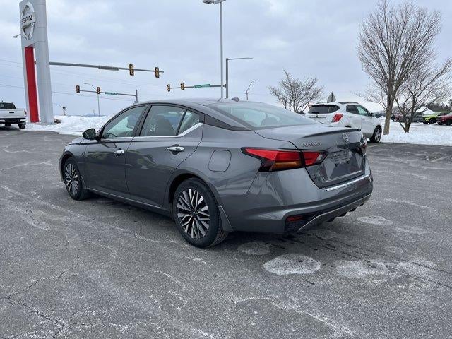 2023 Nissan Altima 2.5 SV Sedan
