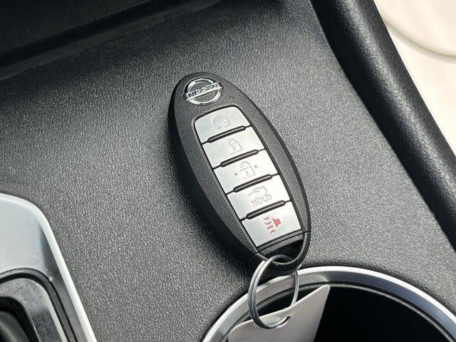 2022 Nissan Altima 2.5 SV Sedan