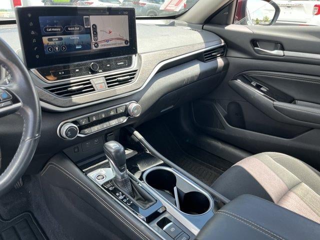 2023 Nissan Altima 2.5 SV Sedan