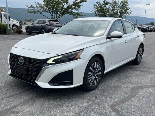 2023 Nissan Altima 2.5 SV AWD Sedan