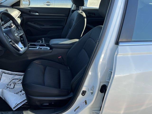 2024 Nissan Altima 2.5 SV AWD Sedan