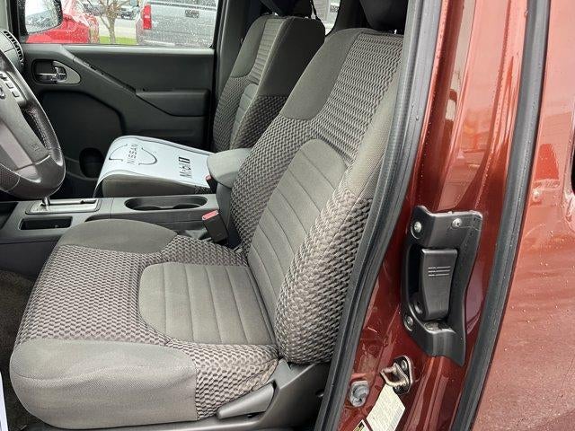 2016 Nissan Frontier 4WD King Cab Auto SV