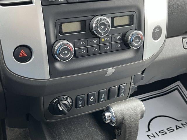 2016 Nissan Frontier 4WD King Cab Auto SV