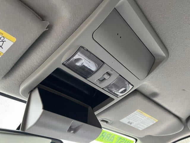 2016 Nissan Frontier 4WD King Cab Auto SV