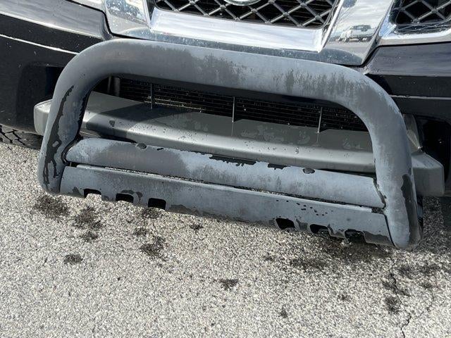 2015 Nissan Frontier 4WD Crew Cab LWB Auto SL