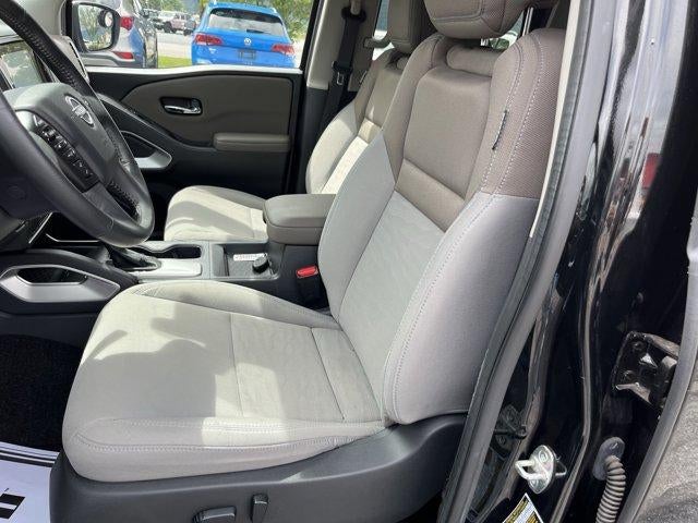 2022 Nissan Frontier Crew Cab 4x4 SV Auto Long Bed