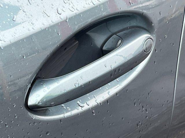 2021 BMW 330i xDrive Sedan North America