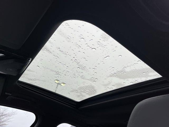 2021 BMW 330i xDrive Sedan North America