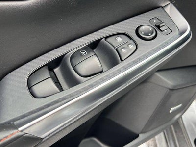 2024 Nissan Sentra SR CVT