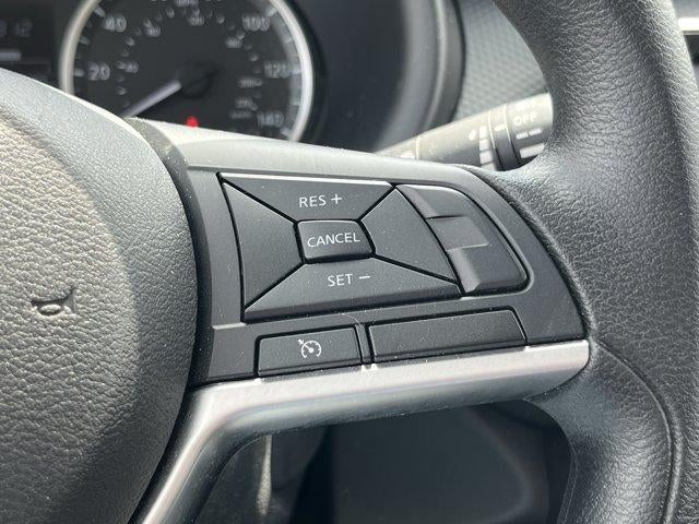 2022 Nissan Kicks S FWD