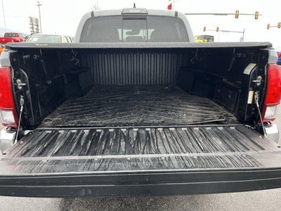 2019 Toyota Tacoma 4WD 4WD SR5 Double Cab 5' Bed V6 AT (GS)