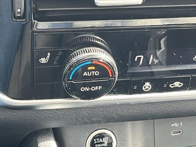 2021 Nissan Rogue AWD SV