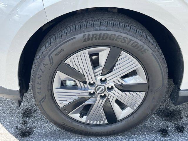2025 Nissan Murano AWD SL