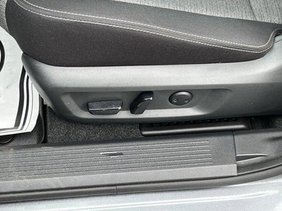 2022 Nissan Rogue AWD SV