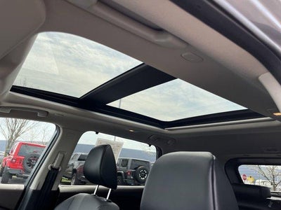 2023 Nissan Rogue AWD SV *Ltd Avail*