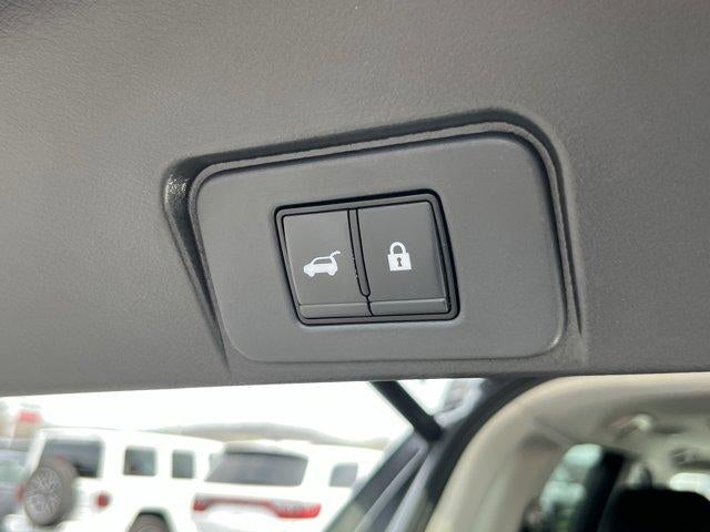 2023 Nissan Rogue AWD SV *Ltd Avail*