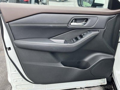 2023 Nissan Rogue AWD SV