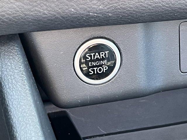 2023 Nissan Rogue AWD SV *Ltd Avail*